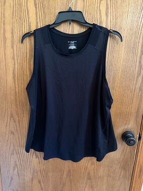 tek gear Black Sleeveless Athletic Tank Top